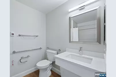 567 &amp; 571 Paramus 3 #3, Paramus, NJ 07652 - Photo 9