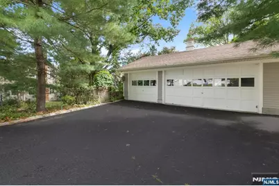 66 Hillside Avenue, Midland Park, NJ 07432 - Photo 31
