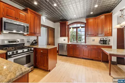 66 Hillside Avenue, Midland Park, NJ 07432 - Photo 11