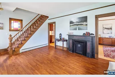 66 Hillside Avenue, Midland Park, NJ 07432 - Photo 9