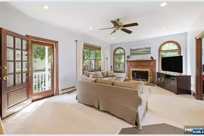 66 Hillside Avenue, Midland Park, NJ 07432 - Photo 15