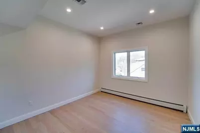 462 A 6th A #A, Palisades Park, NJ 07650 - Photo 19