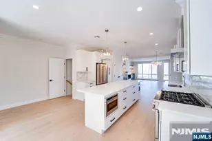 462 A 6th A, Palisades Park, NJ 07650 - Photo 5
