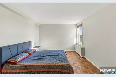 2000 Linwood Avenue 19N #19N, Fort Lee, NJ 07024 - Photo 11