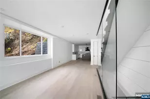 728 Undercliff Ave, Edgewater, NJ 07020 - Photo 7
