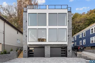 728 Undercliff Avenue, Edgewater, NJ 07020 - Photo 1