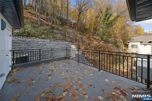 728 Undercliff Ave, Edgewater, NJ 07020 - Photo 21