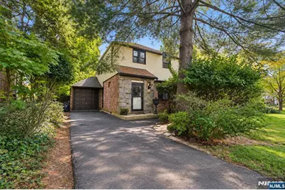 252 Everett Place, Englewood, NJ 07631 - Photo 1