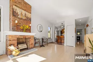273 Monmouth Street 3, Jersey City, NJ 07302 - Photo 5