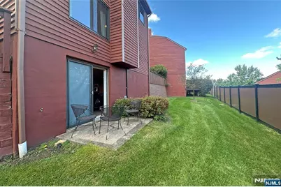 44 Hickory Hill Court, Rockaway Township, NJ 07866 - Photo 33
