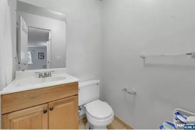 1111 River Road F17 #F17, Edgewater, NJ 07020 - Photo 15