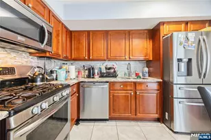 306 Arsdale Terrace 506, Union Township, NJ 07083 - Photo 7