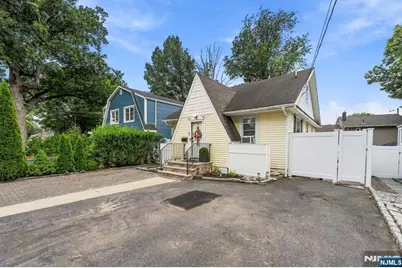 3 Seminole Avenue, Dumont, NJ 07628 - Photo 3