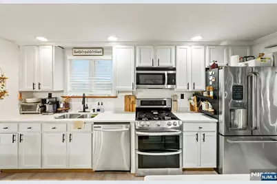 3 Seminole Avenue, Dumont, NJ 07628 - Photo 13