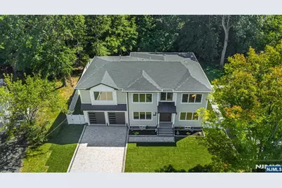 778 Wynetta Place, Paramus, NJ 07652 - Photo 41