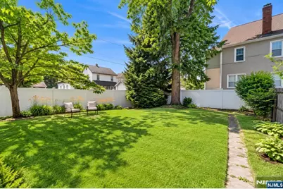 223 Baldwin Street, Bloomfield, NJ 07003 - Photo 21