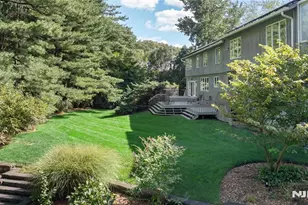 22 Angela Ct, Woodcliff Lake, NJ 07677 - Photo 41