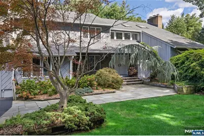 22 Angela Court, Woodcliff Lake, NJ 07677 - Photo 1