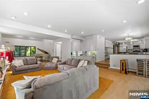 22 Angela Ct, Woodcliff Lake, NJ 07677 - Photo 13