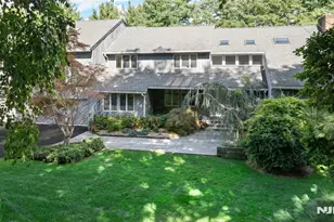 22 Angela Ct, Woodcliff Lake, NJ 07677 - Photo 47
