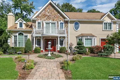59 Lockwood Drive, Waldwick, NJ 07463 - Photo 3