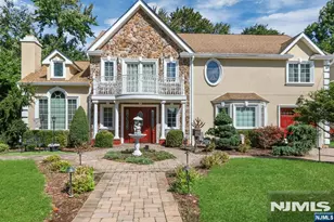 59 Lockwood Dr, Waldwick, NJ 07463 - Photo 1