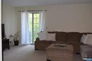 1104 Sage Ct, Mahwah, NJ 07430 - Photo 5
