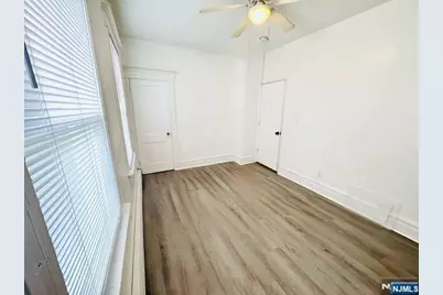 10-14 Noll Place 1 #1, Newark, NJ 07106 - Photo 5