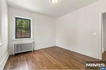 20 Garber C8 #C8, Ridgewood, NJ 07450 - Photo 13