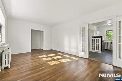 20 Garber C8 #C8, Ridgewood, NJ 07450 - Photo 5