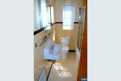 150 6th Street 3 #3, Fairview, NJ 07022 - Photo 13