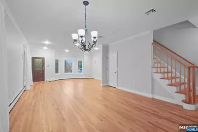 376 Aurora Avenue #B, Cliffside Park, NJ 07010 - Photo 17