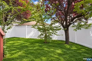 376 Aurora Ave, Cliffside Park, NJ 07010 - Photo 27