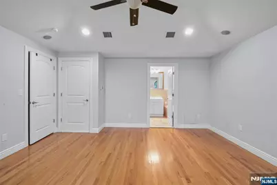376 Aurora Avenue #B, Cliffside Park, NJ 07010 - Photo 11