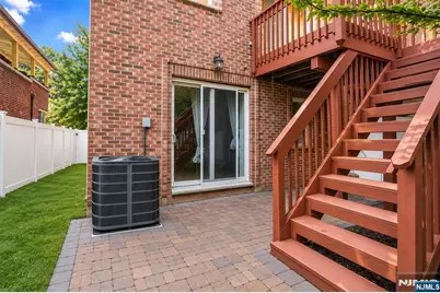 376 Aurora Avenue #B, Cliffside Park, NJ 07010 - Photo 29