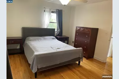 3021 Edwin Edwin Avenue 4B #4B, Fort Lee, NJ 07024 - Photo 5