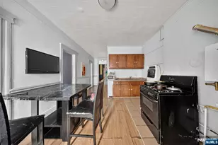 604 21st St, Union City, NJ 07087 - Photo 33