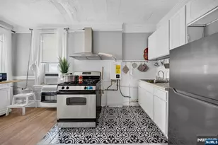 604 21st St, Union City, NJ 07087 - Photo 29