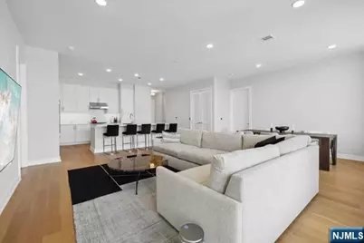 3 Somerset Lane 615 #615, Edgewater, NJ 07020 - Photo 3
