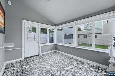107 Palisade Avenue, Bergenfield, NJ 07621 - Photo 3