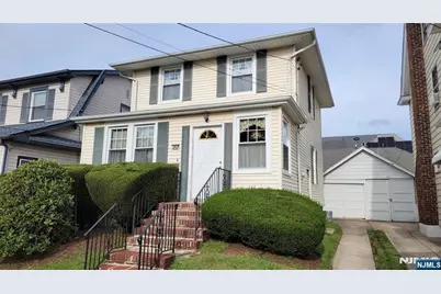 33 Hillcrest Road, Kearny, NJ 07032 - Photo 1
