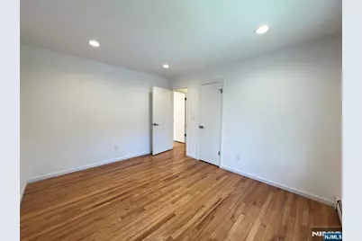 531 Day Avenue, Ridgefield, NJ 07657 - Photo 17