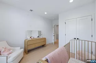 11 Fey Pl, Oradell, NJ 07649 - Photo 27