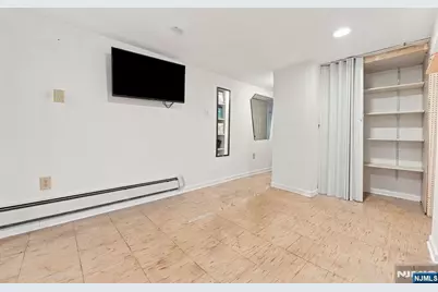 352 Farnham Avenue, Lodi, NJ 07644 - Photo 17