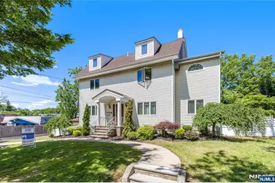 15 E Pierrepont Avenue, Rutherford, NJ 07070 - Photo 39