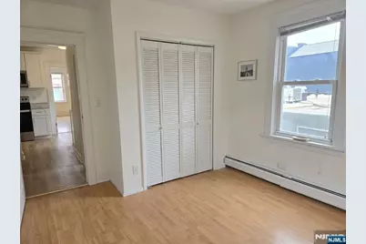 502 Broad Avenue 2Fl #2FL, Ridgefield, NJ 07657 - Photo 5