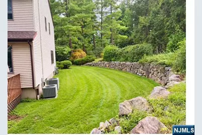 2 Windham Court, Woodcliff Lake, NJ 07677 - Photo 41