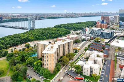 2200 N Central Road 11E #11E, Fort Lee, NJ 07024 - Photo 31