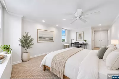 2200 N Central Road 11E #11E, Fort Lee, NJ 07024 - Photo 15