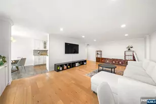 2200 N Central Road 11E, Fort Lee, NJ 07024 - Photo 9